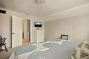 435 Riviera Dr, Lake Arrowhead, CA 92352 - Photo 29