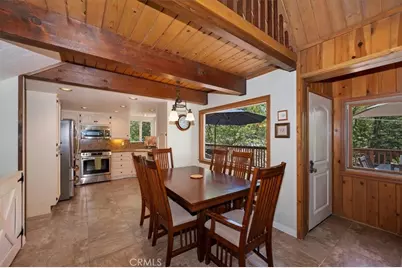 334 Highland Drive, Lake Arrowhead, CA 92352 - Photo 13