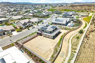 39724 Larkspur Ter, Temecula, CA 92591 - Photo 5
