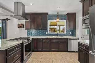 609 Cardinal Ln, Redlands, CA 92374 - Photo 13