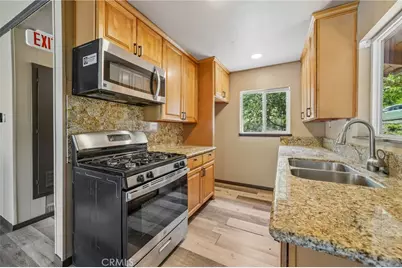 944 Knickerbocker Road, Big Bear Lake, CA 92315 - Photo 9