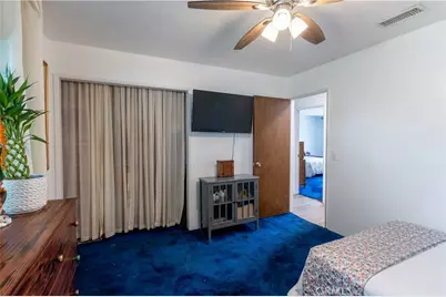 10865 Wagon Train Ln, Jurupa Valley, CA 91752 - Photo 19