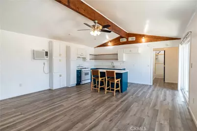 10865 Wagon Train Ln, Jurupa Valley, CA 91752 - Photo 31