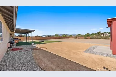 10916 Braceo, Victorville, CA 92392 - Photo 29