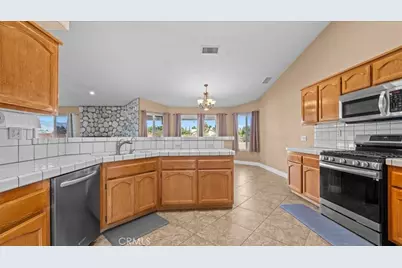 10916 Braceo, Victorville, CA 92392 - Photo 13