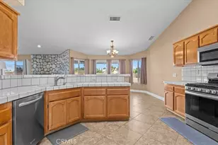 10916 Braceo, Victorville, CA 92392 - Photo 13