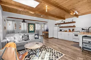 573 Spruce, Sugarloaf, CA 92386 - Photo 5