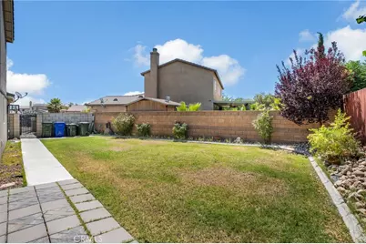 11183 Charleston, Adelanto, CA 92301 - Photo 31