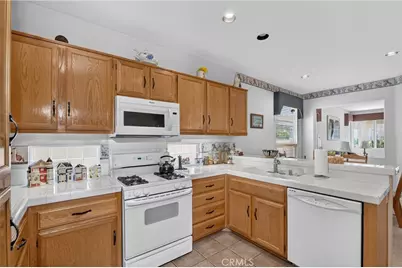 5886 Myrtle Beach Drive, Banning, CA 92220 - Photo 9