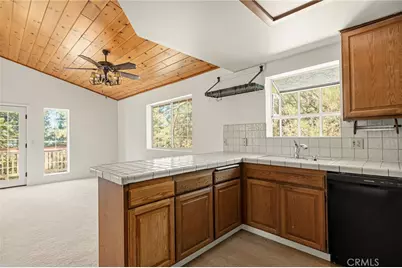 30930 Glen Oak, Running Springs, CA 92382 - Photo 7