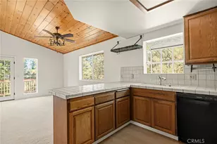 30930 Glen Oak, Running Springs, CA 92382 - Photo 7