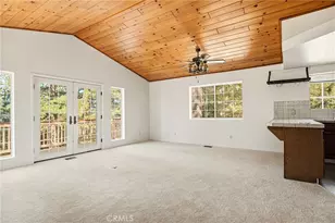 30930 Glen Oak, Running Springs, CA 92382 - Photo 3