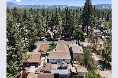 927 W Aeroplane, Big Bear City, CA 92314 - Photo 35
