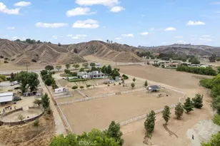 28845 Live Oak Canyon, Redlands, CA 92373 - Photo 33
