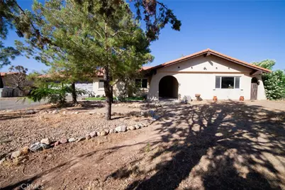 8899 Camphor Avenue, Hesperia, CA 92345 - Photo 7
