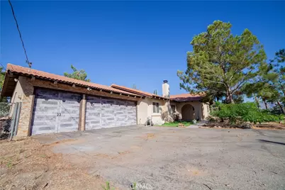 8899 Camphor Avenue, Hesperia, CA 92345 - Photo 5