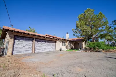 8899 Camphor Avenue, Hesperia, CA 92345 - Photo 5