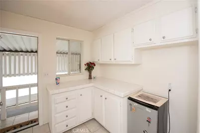 2275 W 25th Street #12, San Pedro, CA 90732 - Photo 37
