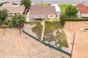 1900 Brae Burn Dr, Corona, CA 92882 - Photo 21