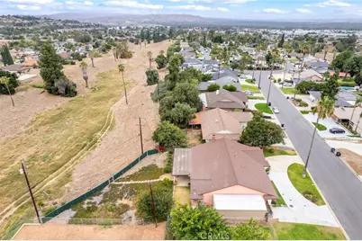 1900 Brae Burn Drive, Corona, CA 92882 - Photo 23