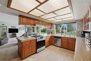 35624 Katona Ct, Yucaipa, CA 92399 - Photo 13