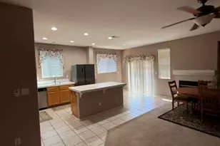 13003 Lehigh Ct, Victorville, CA 92392 - Photo 7