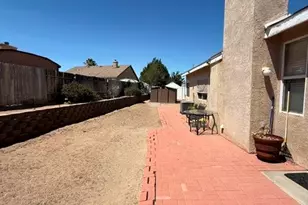 13003 Lehigh Ct, Victorville, CA 92392 - Photo 19