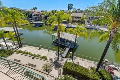 30181 Swan Point, Canyon Lake, CA 92587 - Photo 3