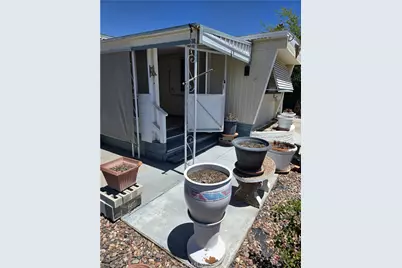 250 Santa Clara, Hemet, CA 92543 - Photo 3