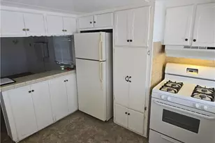 250 Santa Clara, Hemet, CA 92543 - Photo 7