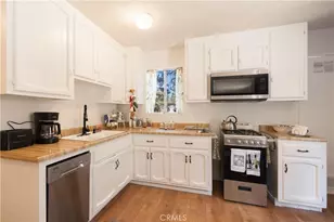 133 Holmes Ln, Sugarloaf, CA 92386 - Photo 15