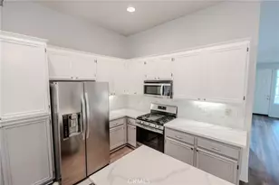 31600 Saddle Ridge Dr, Lake Elsinore, CA 92532 - Photo 17