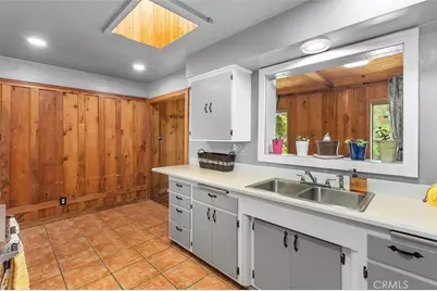 20505 Claremont Avenue, Riverside, CA 92507 - Photo 19