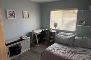13520 Bordeaux Ct, Apple Valley, CA 92308 - Photo 17