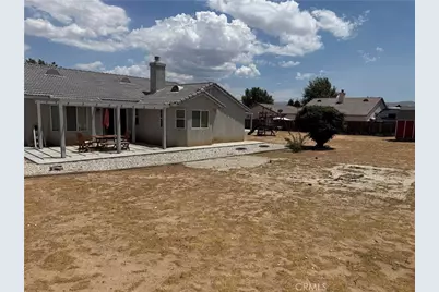 13520 Bordeaux Court, Apple Valley, CA 92308 - Photo 35