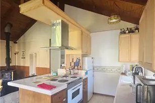 27619 Canyon, Crest Park, CA 92326 - Photo 11