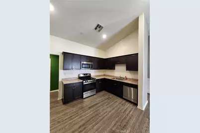 1223 Pardee, San Jacinto, CA 92582 - Photo 3