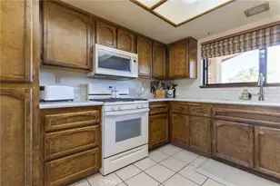 16058 Venango, Apple Valley, CA 92307 - Photo 53