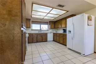 16058 Venango, Apple Valley, CA 92307 - Photo 21