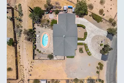 16058 Venango, Apple Valley, CA 92307 - Photo 49