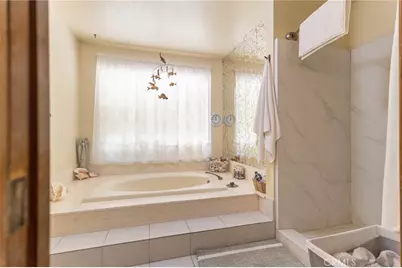 16058 Venango, Apple Valley, CA 92307 - Photo 57
