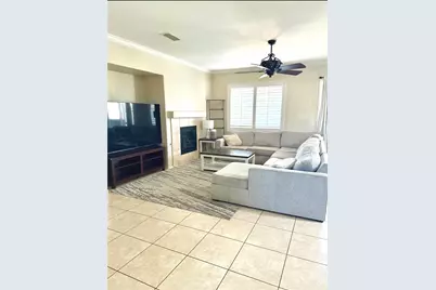 17886 Robusta, Riverside, CA 92503 - Photo 5