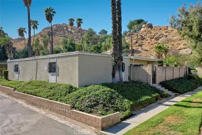 3090 Panorama Road #A, Riverside, CA 92506 - Photo 11