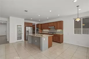 11077 Kalmia Ct, Corona, CA 92883 - Photo 9