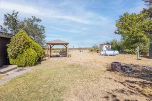 35875 El Dorado St, Lucerne Valley, CA 92356 - Photo 33
