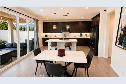 11827 Trailwood Court, Corona, CA 92883 - Photo 5