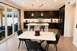 11827 Trailwood Ct, Corona, CA 92883 - Photo 5