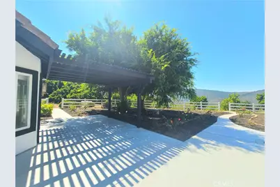 43605 Los Gatos, Temecula, CA 92590 - Photo 3