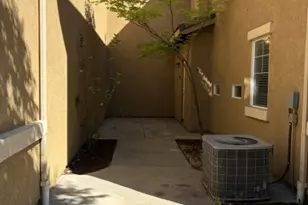 39722 Princeton, Murrieta, CA 92563 - Photo 33