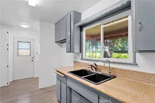 647 E 21st, San Bernardino, CA 92404 - Photo 19